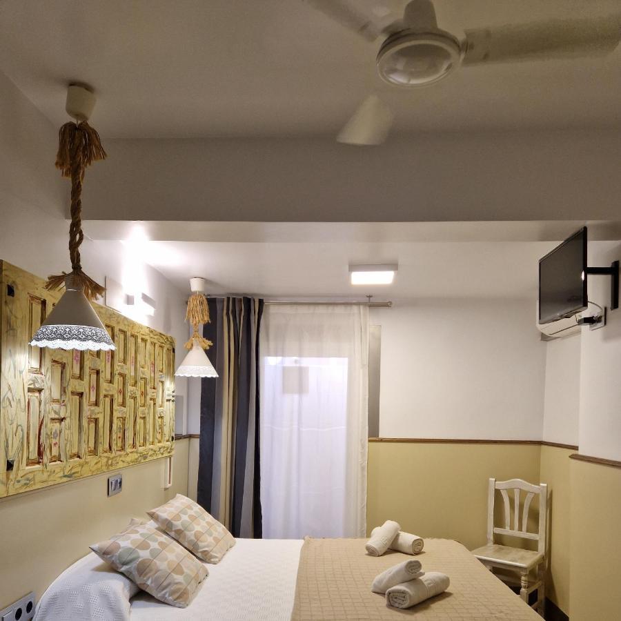 Hostal Boutique Luna De Gavin Cullera Εξωτερικό φωτογραφία