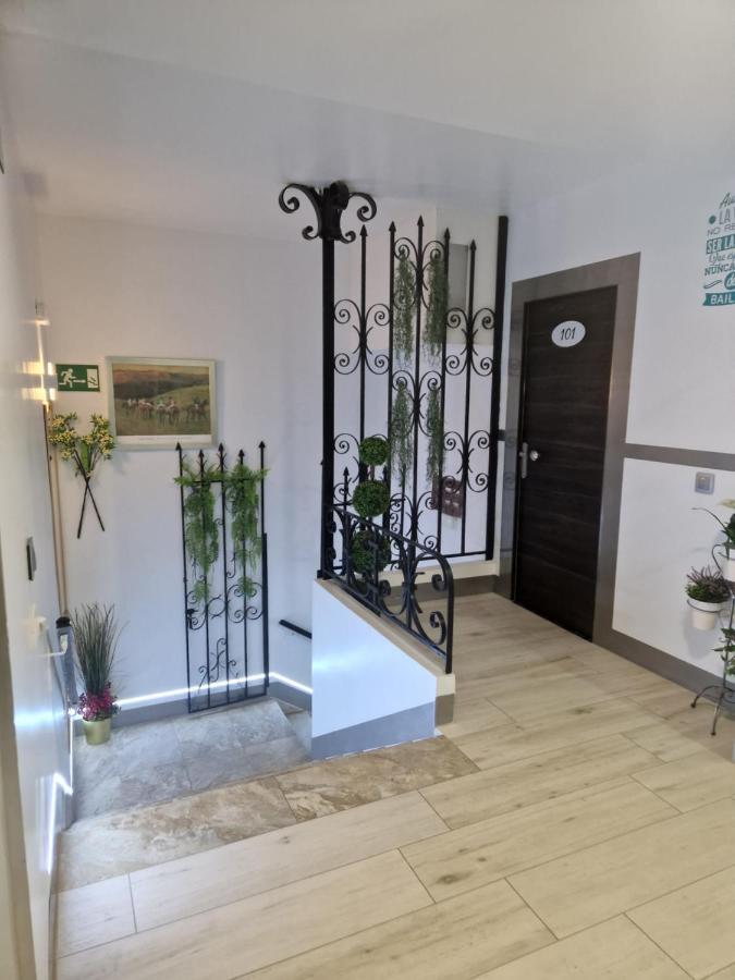 Hostal Boutique Luna De Gavin Cullera Εξωτερικό φωτογραφία