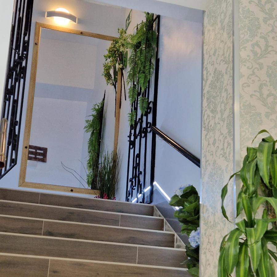 Hostal Boutique Luna De Gavin Cullera Εξωτερικό φωτογραφία