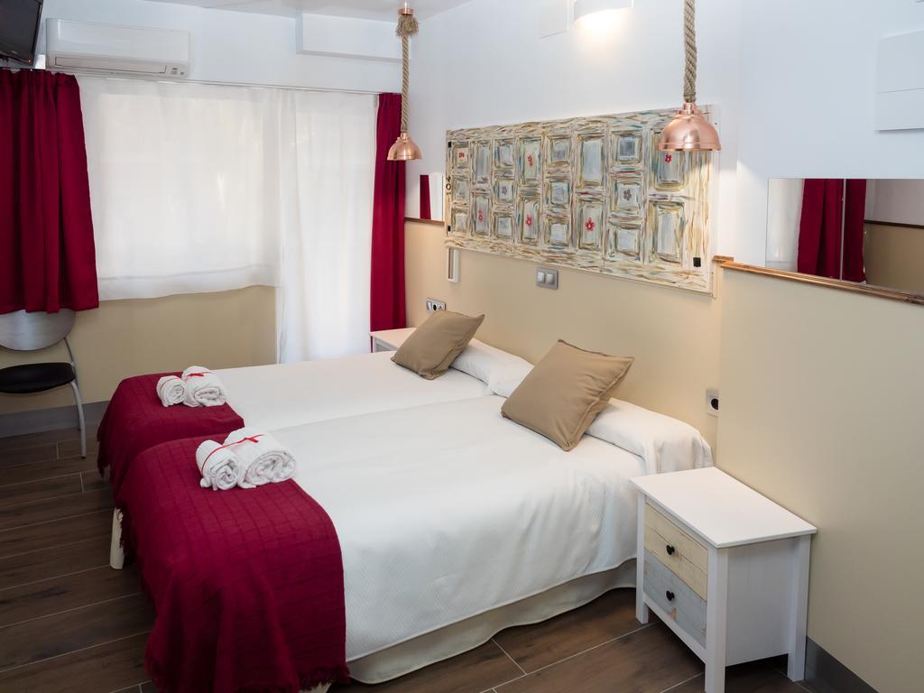 Hostal Boutique Luna De Gavin Cullera Εξωτερικό φωτογραφία